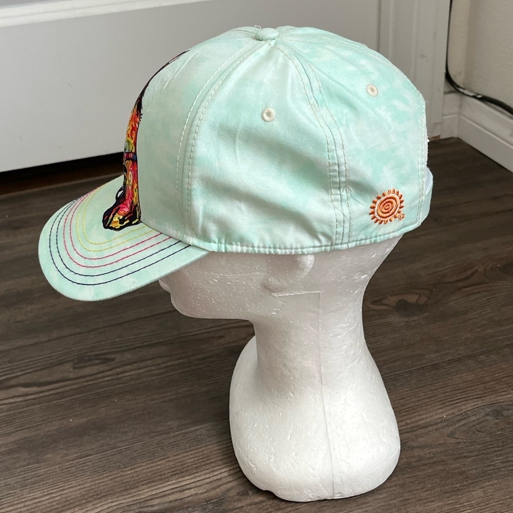 Colorful Horse Design Cap - Picture 2 of 9